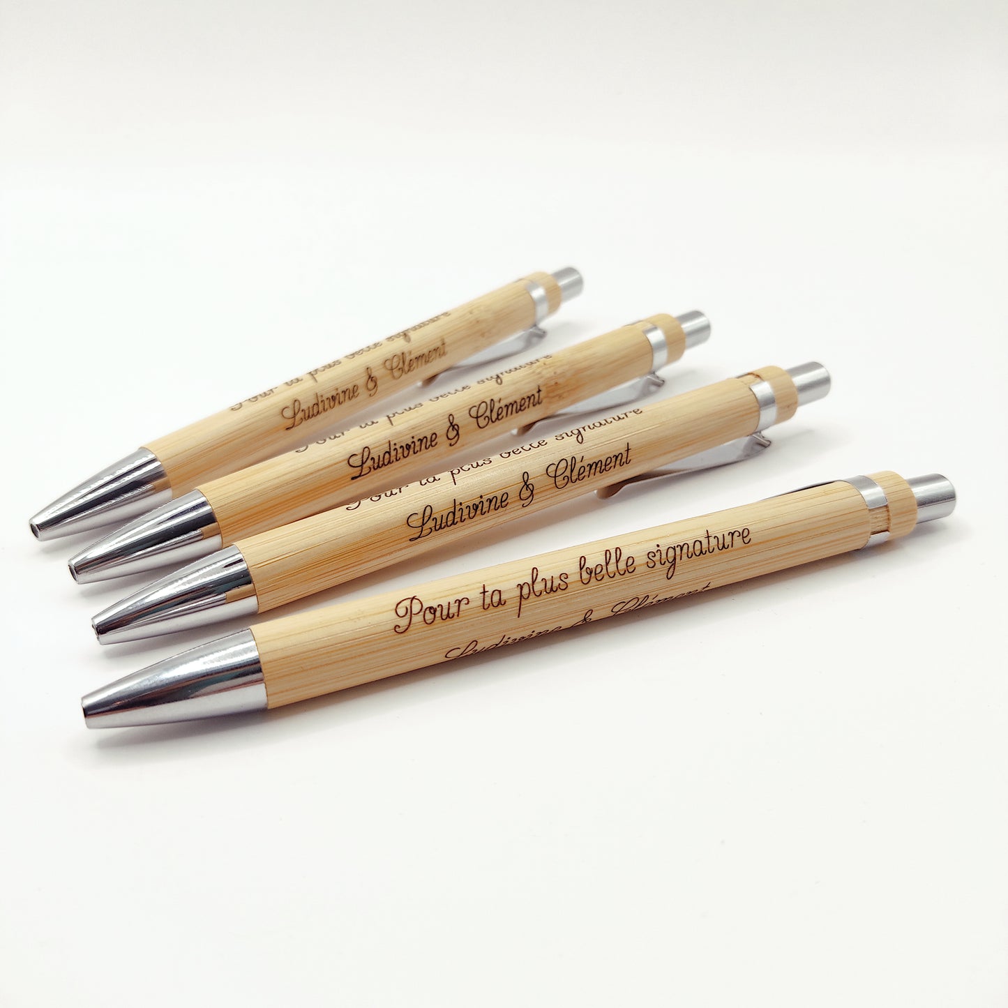 Stylo en bois personnalisé – Un cadeau unique