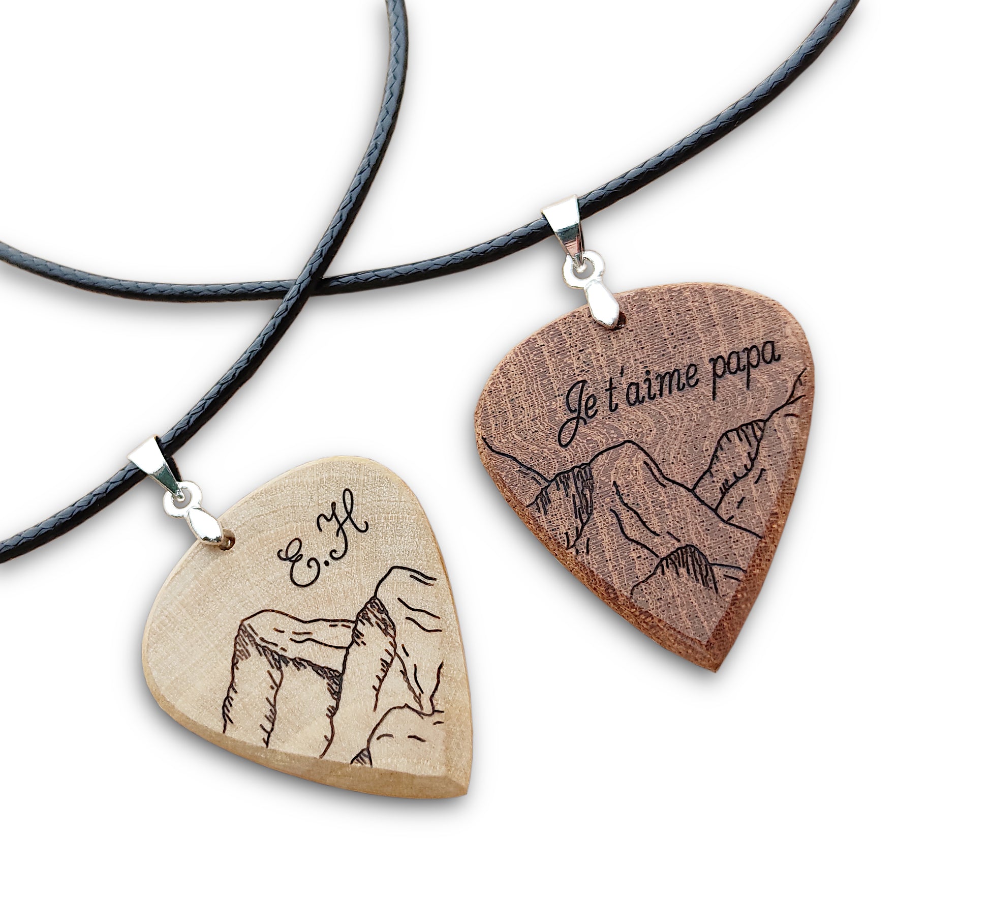 Pendentif médiator personnalisé en bois massif - L'Atelier du bois 88