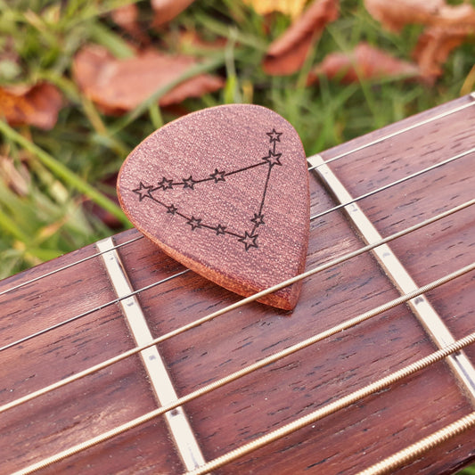 Médiator personnalisé Constellation - L'Atelier du bois 88