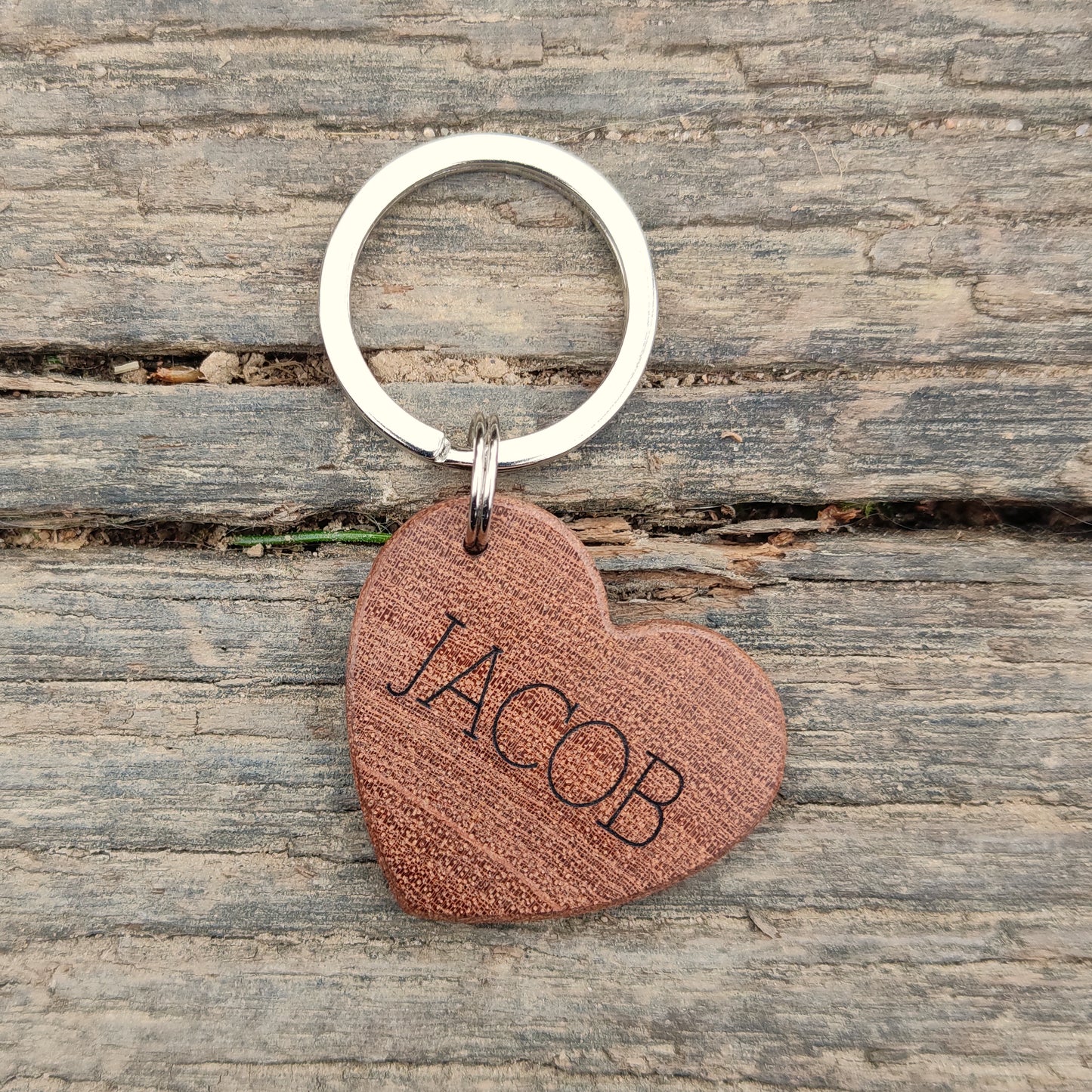 Médaille pour chat cœur en bois massif - L'Atelier du bois 88