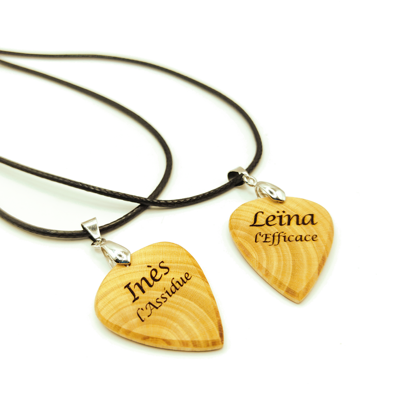 Pendentif médiator prunier ou acajou massif