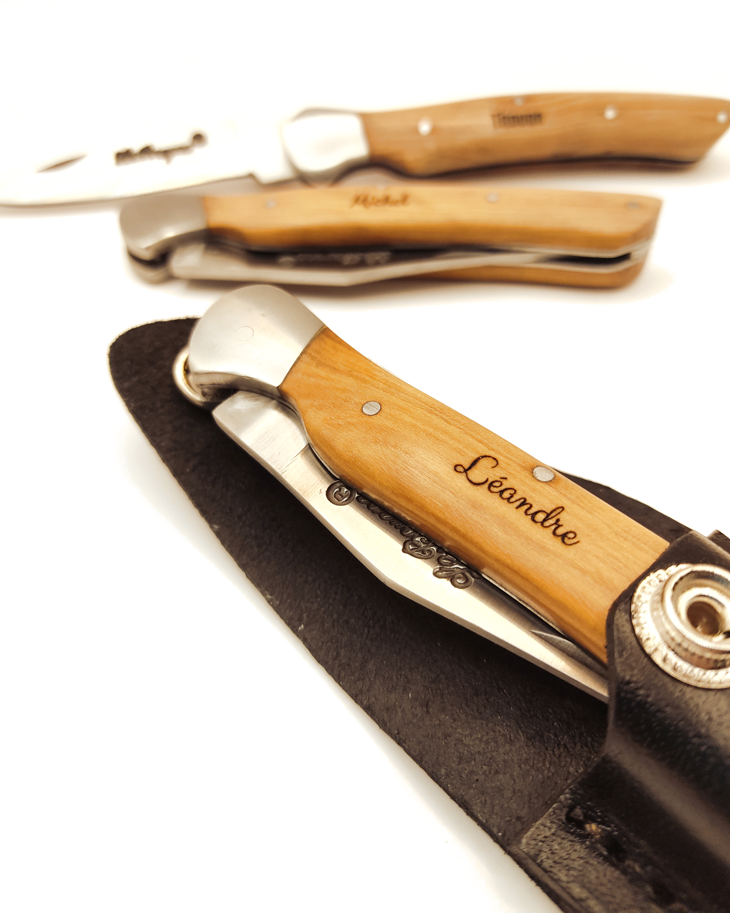 Couteau rustique en bois personnalisé