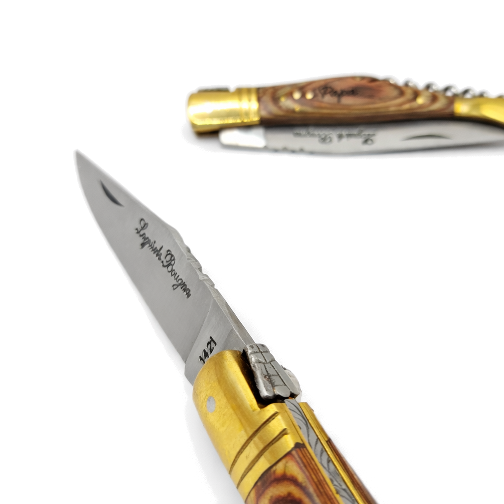 Couteau Laguiole Bougna en bois personnalisé et tire-bouchon