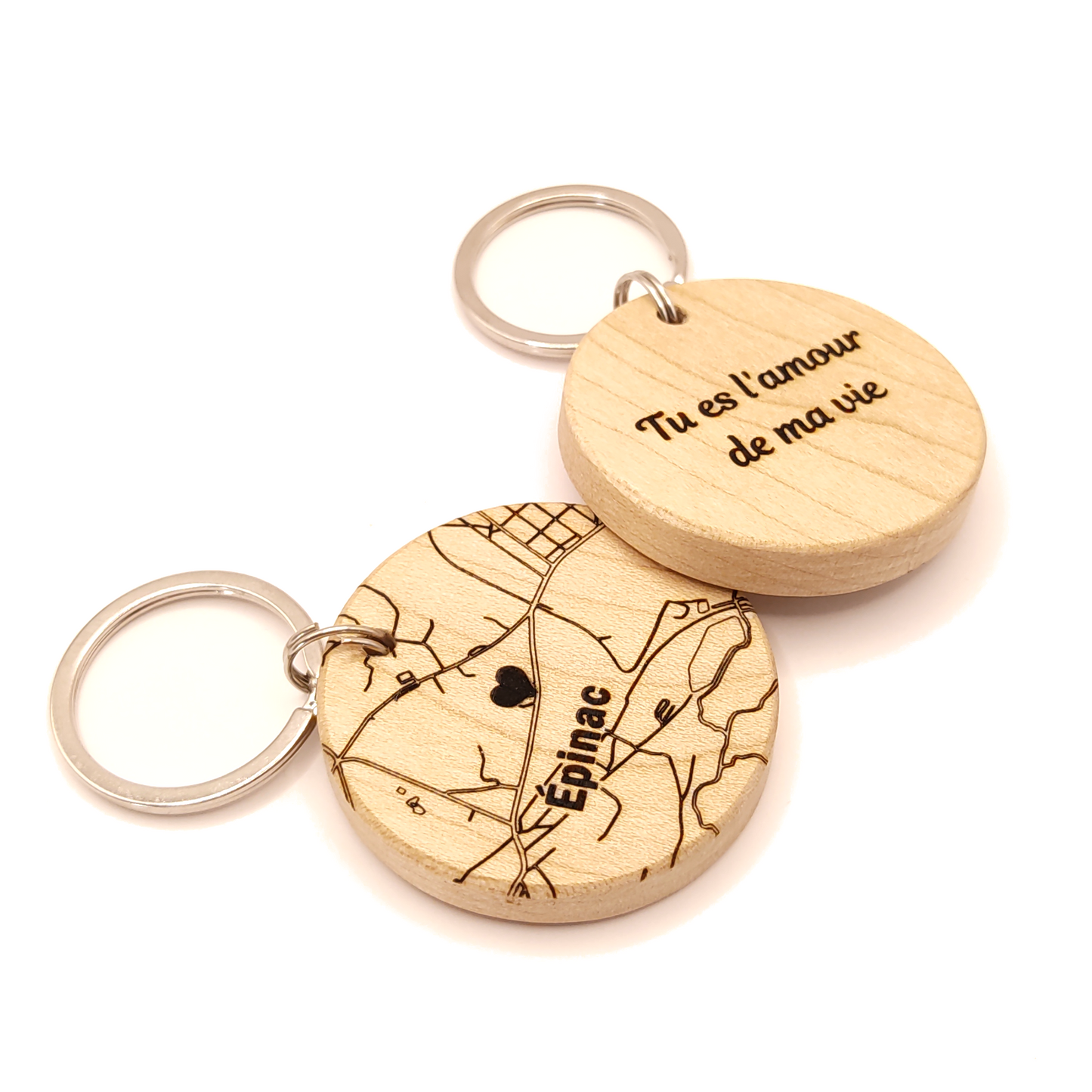 Porte-clés en bois massif "Maps" – Un souvenir gravé